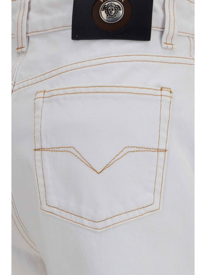High-waisted Jeans