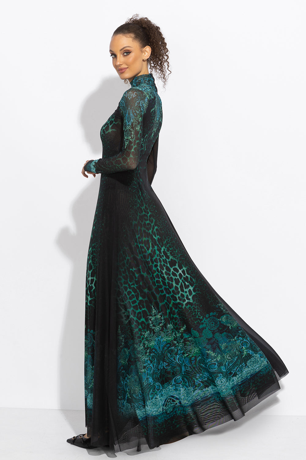 ROBE LONGUE EN RÉSILLE FIN - LEO VERT FLUO