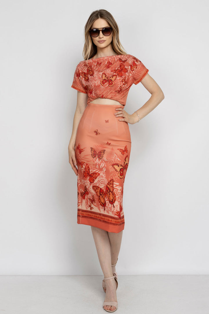 RELAXED FIT DROPPED SHOULDER BLOUSE - PAPAYA BUTTERFLIES JIORO БЛУЗА С ПАДНАЛО РАМО И СВОБОДНА КРОЙКА - PAPAYA BUTTERFLIES JIORO