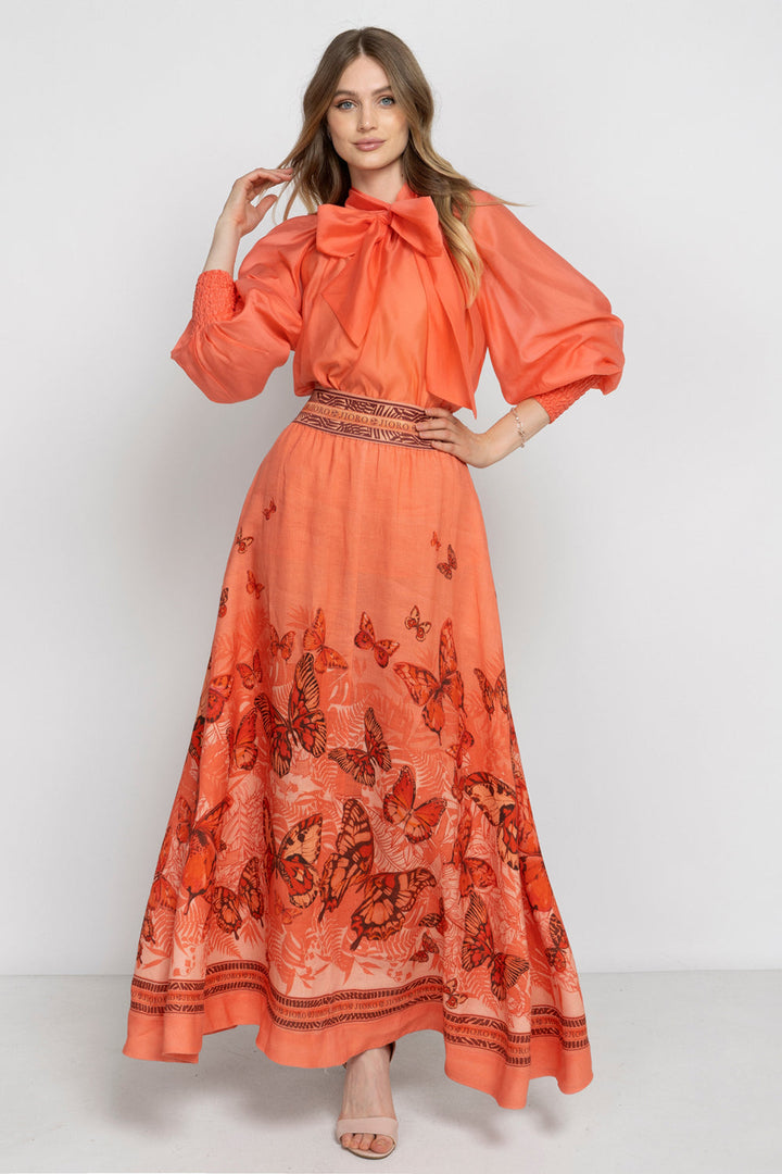 BOHEMIAN PAPAYA LYOCELL BLOUSE WITH PUFF SLEEVES AND TIE-FRONT COLLAR - ESSENTIALS JIORO БОХЕМСКА РИЗА ОТ ЛИОЦЕЛ В ЦВЯТ ПАПАЯ С БОГАТИ РЪКАВИ И ВРЪЗКА - ESSENTIALS JIORO