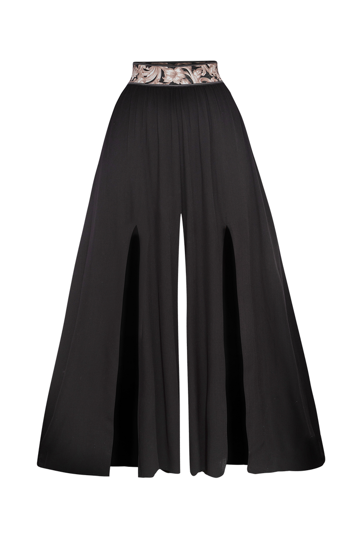 BLACK VISCOSE PANTS WITH ELASTIC WAIST IN BAROQUE PEARL AND SLITS - ESSENTIALS JIORO ЧЕРЕН ПАНТАЛОН ОТ ВИСКОЗА С ЛАСТИК В ТАЛИЯТА BAROQUE PEARL – ESSENTIALS JIORO