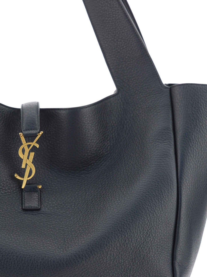 Le 5 À 7 Bea Shoulder Bag