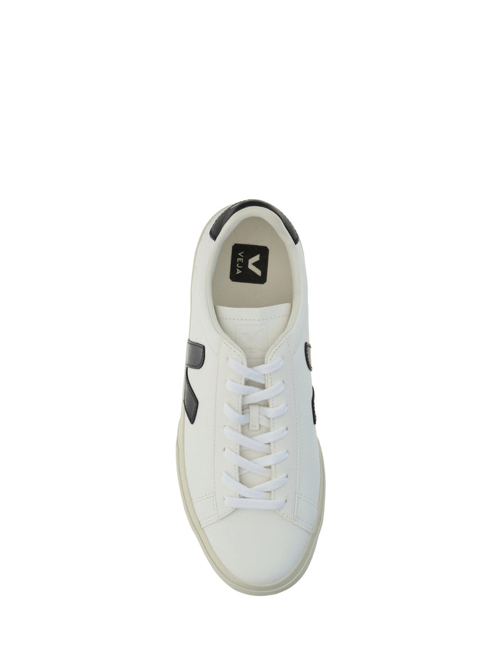 Sneakers 4