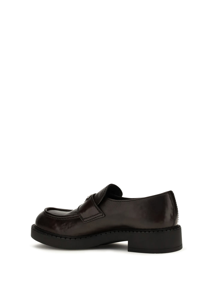 Brushed leather Loafers with triangle logo 3