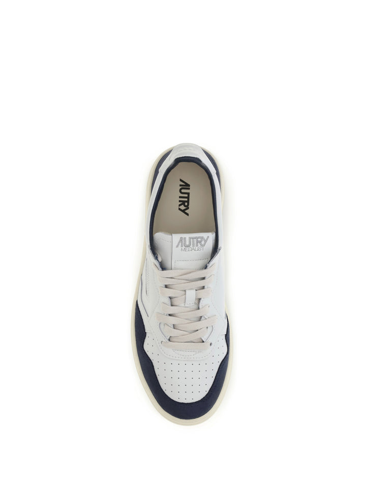 Medalist Low Sneakers 4