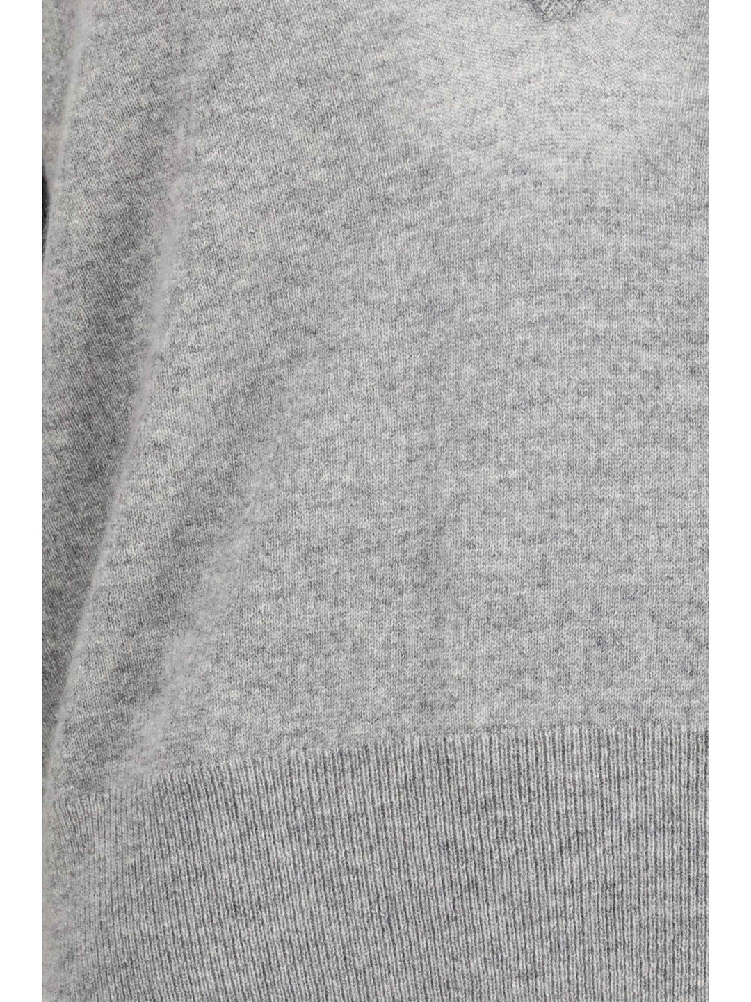 N°491 V-neck cashmere Sweater