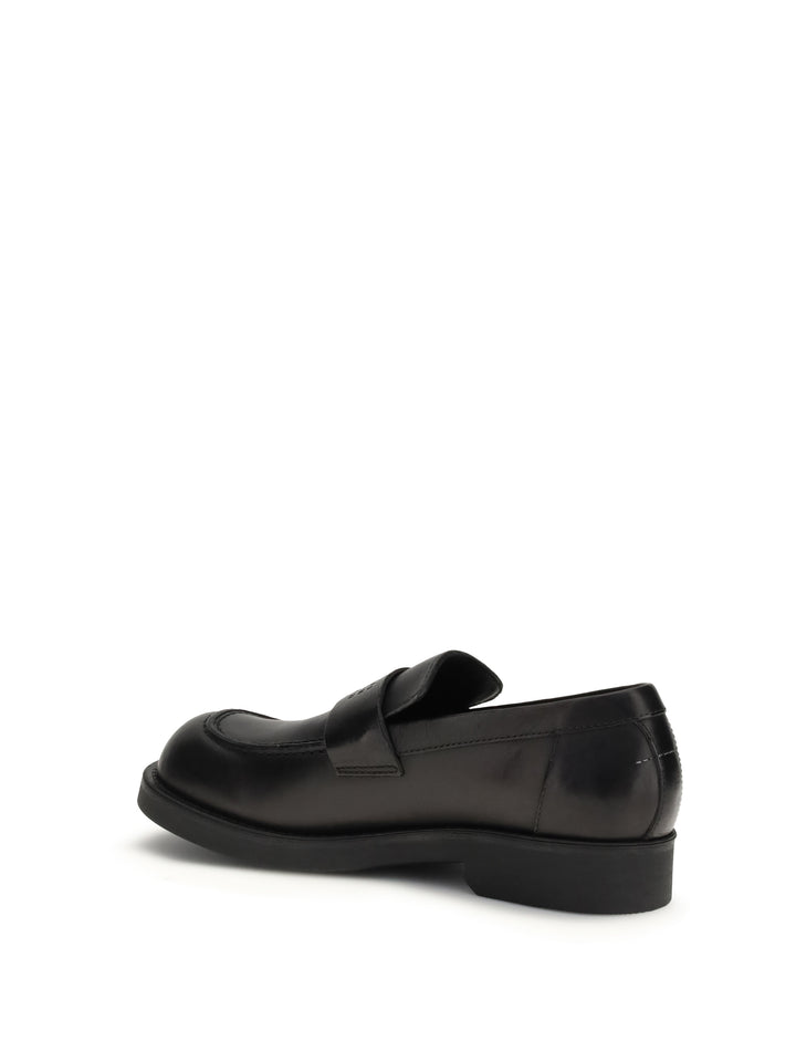 Loafers with visible topstitching 3