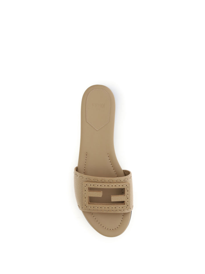Baguette Sandals 4