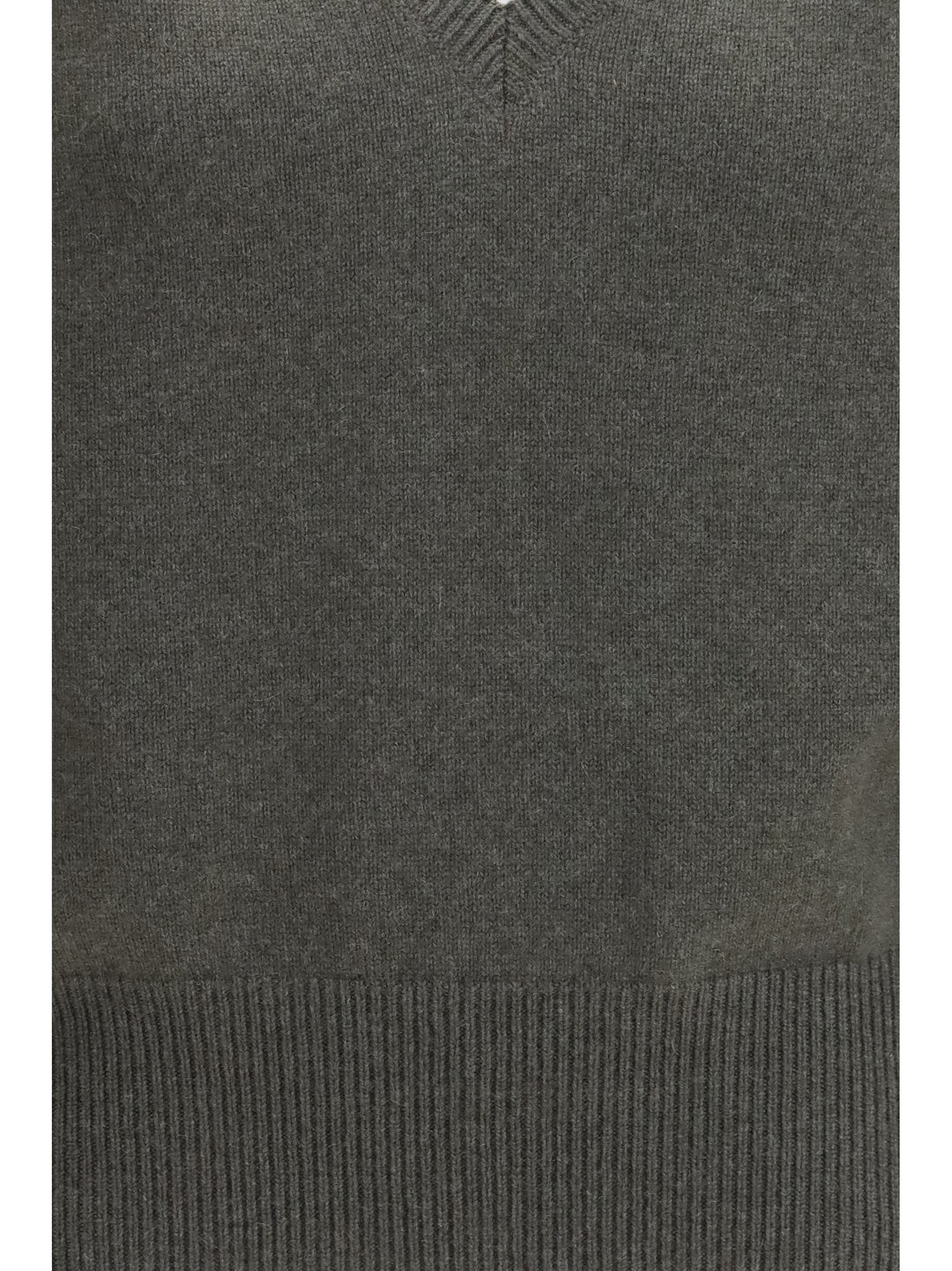 V-neck cashmere Sweater 3