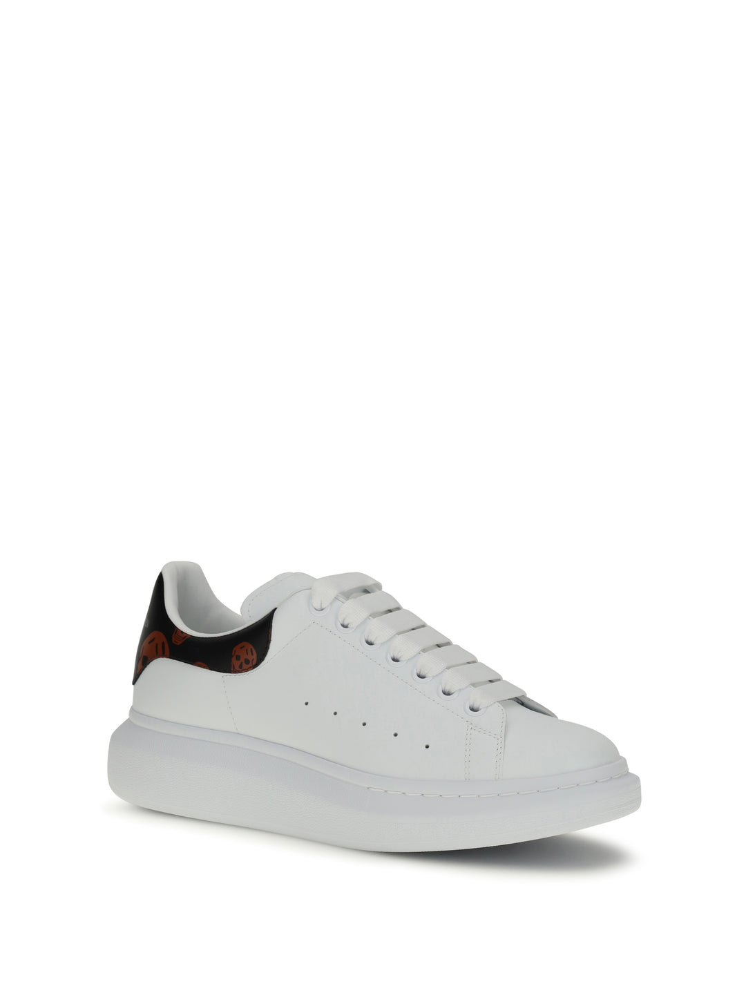 Oversize Sneakers 2