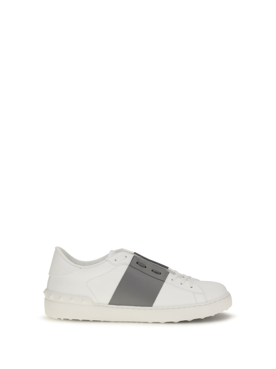 Open Sneakers 1