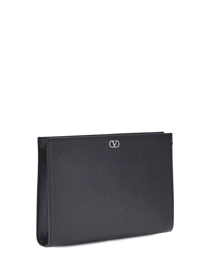 VLogo Signature grained calfskin Pouch