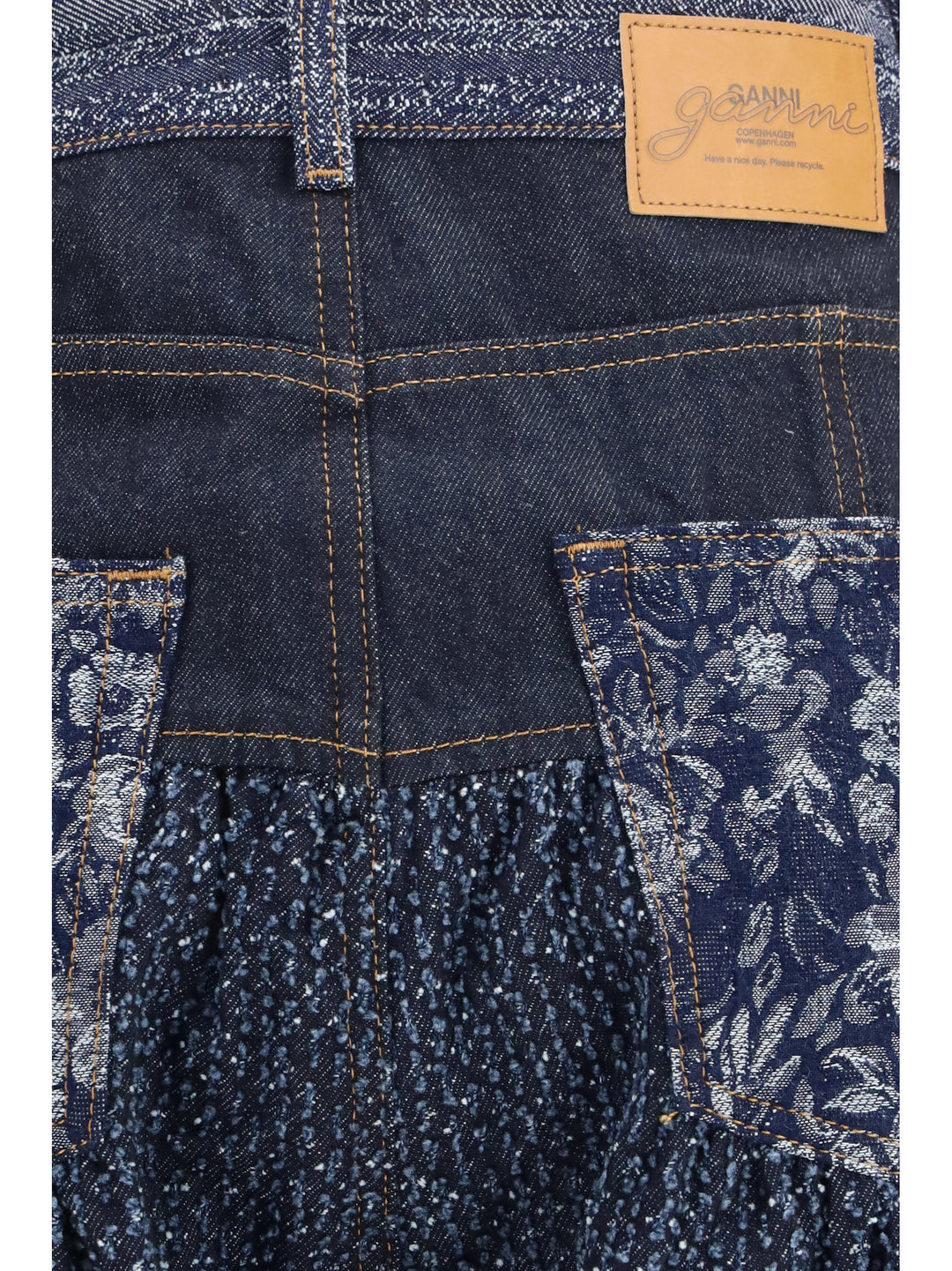 Embroidered Corset balloon Jeans 3