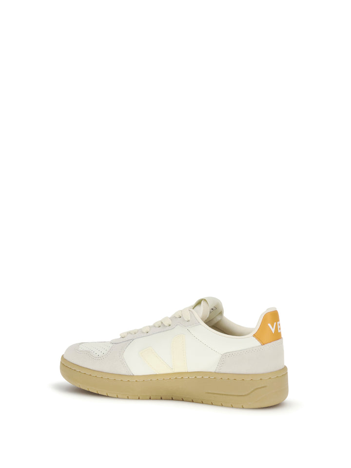 V-82 Sneakers 3
