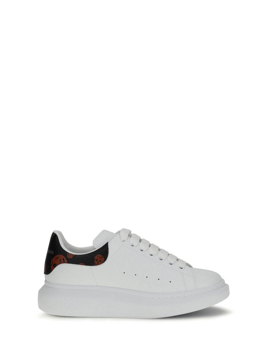 Oversize Sneakers 1