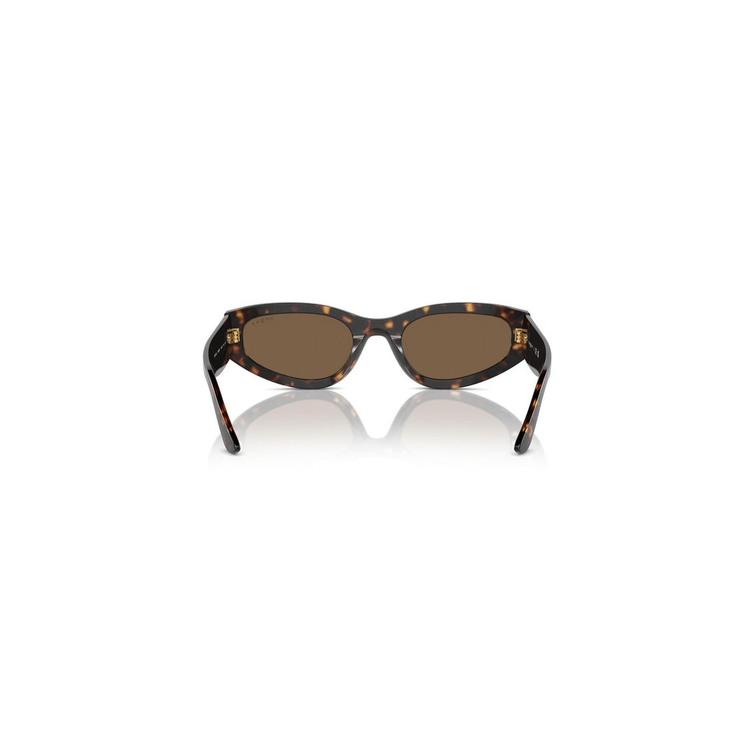 Vogue Eyewear Sunglasses in brown SYNC2FASHION-2477817