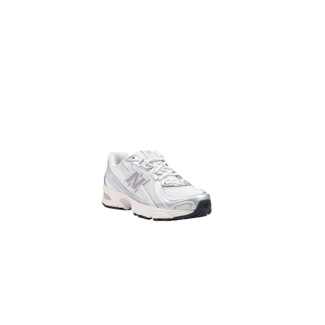 New Balance Women Sneakers