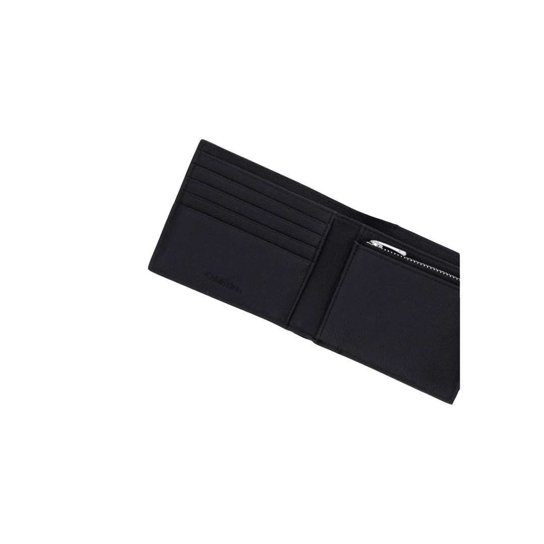 Calvin Klein Men Wallet