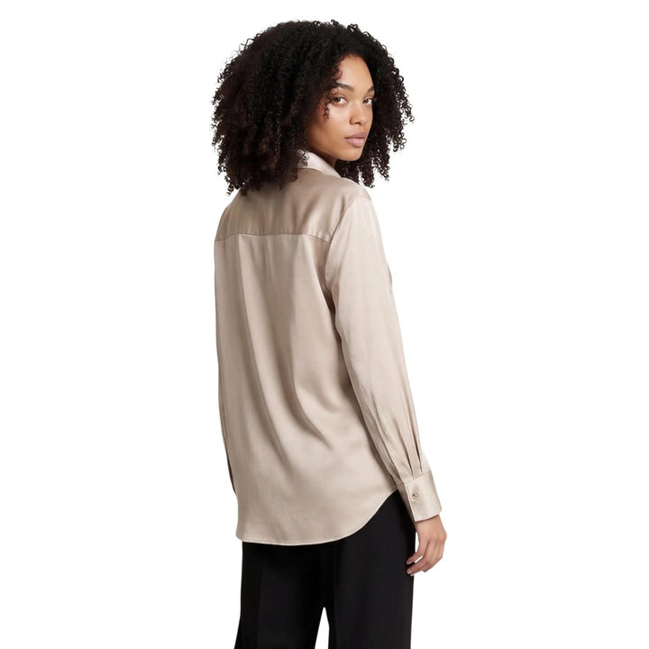Only Shirts in beige
