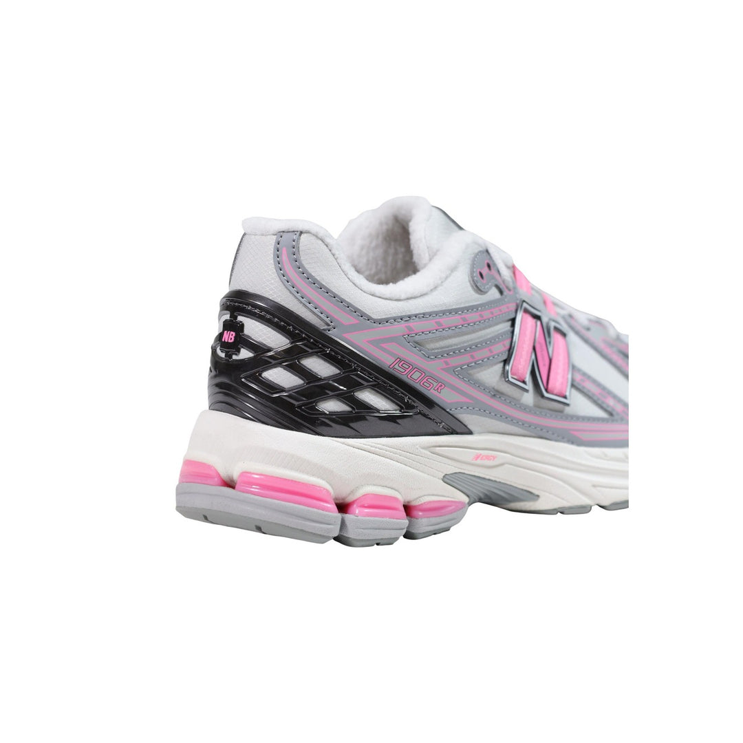 New Balance Women Sneakers